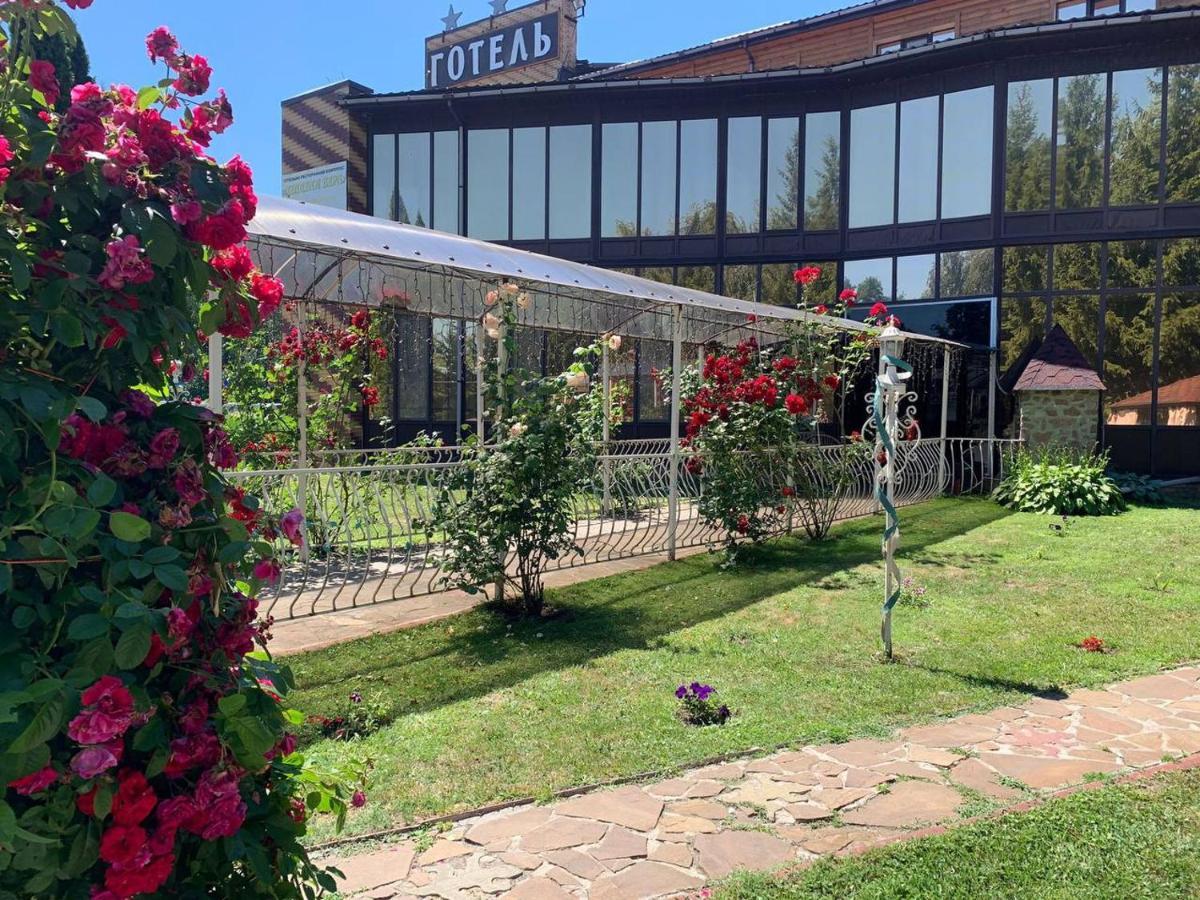Hotel Complex Lenivaya Vera Novaki 外观 照片